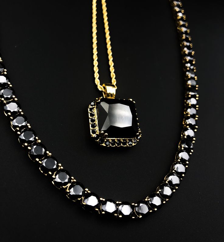 Tennis Necklace -28 inch long -5mm Black CZ stones -18k Gold plated ➖➖➖➖➖➖➖➖➖➖➖➖ Square Onyx Chain -1x1 inch pendant -24" Rope Chain -18k Gold Plated Tennis Necklace, Rope Chain, Cz Stone, Jewelry Pieces, Onyx, Diamond Necklace, Pearl Necklace, Tennis, 18k Gold