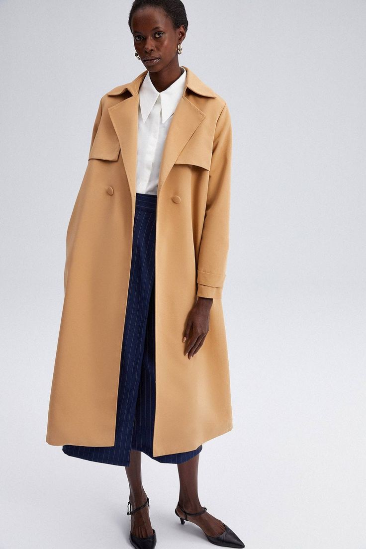 Height: 115 cm Chest: 107 cm Model Height: 177 cm Model Size: 36 Fabric: Polyester %50 Cotton %50 Spring Gabardine Long Pea Coat, Long Gabardine Pea Coat For Spring, Spring Long Gabardine Pea Coat, Fall Gabardine Outerwear With Hidden Button Closure, Beige Notch Lapel Gabardine Outerwear, Beige Gabardine Notch Lapel Outerwear, Beige Gabardine Outerwear With Notch Lapel, Solid Gabardine Pea Coat For Fall, Double-breasted Gabardine Outerwear With Pockets