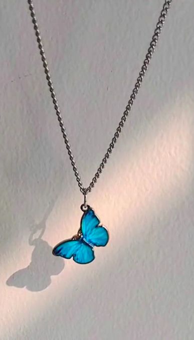 Light Blue Necklace Aesthetic, Jewelry Vocabulary, Imagenes Aesthetic, Blue Choker, Baby Blue Aesthetic, Light Jewelry, Blue Aesthetic Pastel, Blue Angel, Purple Wallpaper Iphone