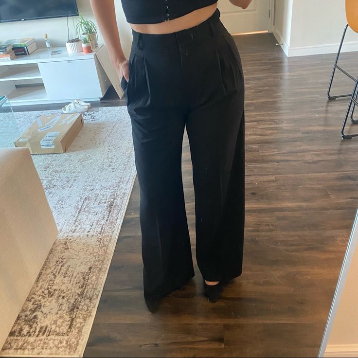 Dynamite Wide Leg Trousers In Black! Size 00 High Rise Black Bottoms For Work, High Rise Black Pants For Business Casual, High Rise Black Formal Pants, High Rise Black Office Bottoms, Black Mid-rise Office Pants, Black Mid-rise Dress Pants For Office, Olive Jogger Pants, White Dress Pants, Plaid Trousers