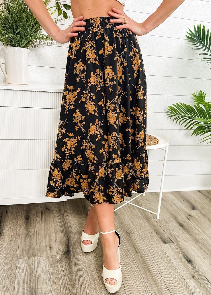 The Emes Shop skirt is detailed with vintage floral prints. Features a high waist. gartered waist. A-line silhouette. and below knee length. Pair it with a puff sleeve blouse and sandals for a classy look.MATERIAL:100% Soft Poly MEASUREMENTS:Dress Length is 31"-33"in Small | Waist: 26"-28"in Medium | Waist: 28"-30"in Large | Waist: 30"-32"in X Large | Waist: 32"-34"in MEASUREMENTS:Dress Length is 78"-83"in Small | Waist: 66"-71"cm Medium | Waist: 71"-76"cm Large | Waist: 76"-81"cm X Large | Waist: 81"-86"cm Vintage Floral Prints, Eatonton Georgia, Shop Skirt, Floral Print Midi Skirt, Print Midi Skirt, Printed Midi Skirt, Vintage Floral Print, Puff Sleeve Blouse, How To Look Classy