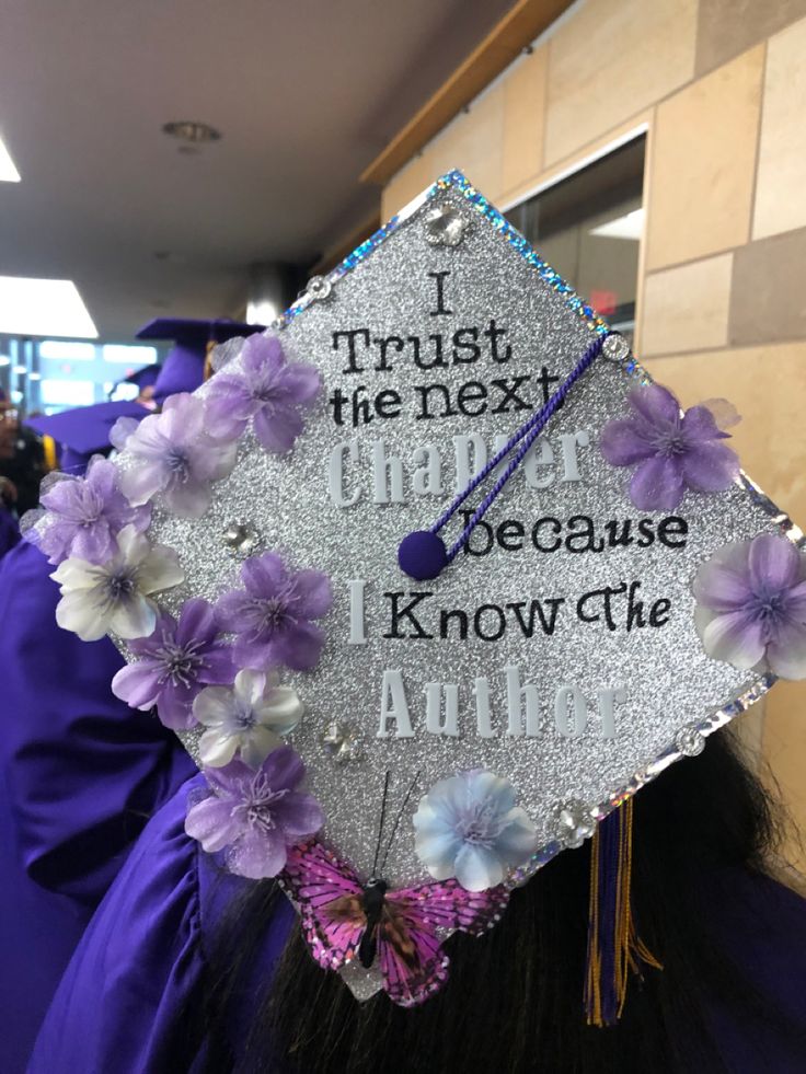 Class of 2023; Grad cap inspo; Graduation cap ideas; Graduates; High school graduation cap inspo Grad Cap Ideas Purple, Purple Grad Cap Ideas, Graduation Cap Designs Purple, Purple Graduation Cap Ideas, Graduation Cap Decoration Diy, High School Graduation Cap, Graduation Look, Grad Hat, Grad Caps