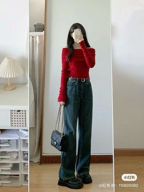 Red Outfit Korean, Simple Korean Outfits, Comfy Trendy Outfits, Red Top Outfit, Corp Core, Japan Outfits, Race Outfit, Conservative Outfits, Fashion Design Books