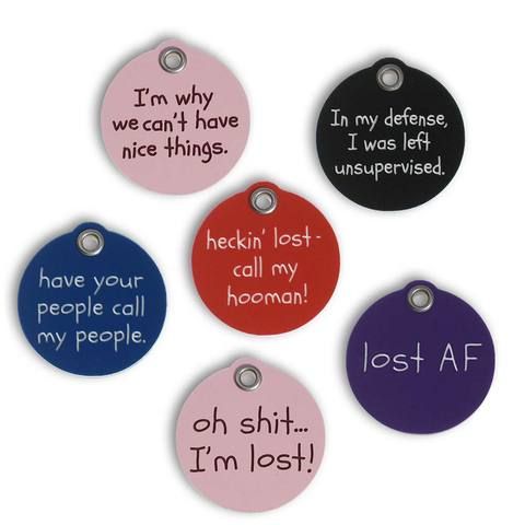 four different colored tags that say i'm lost, i'm lost and i'm not