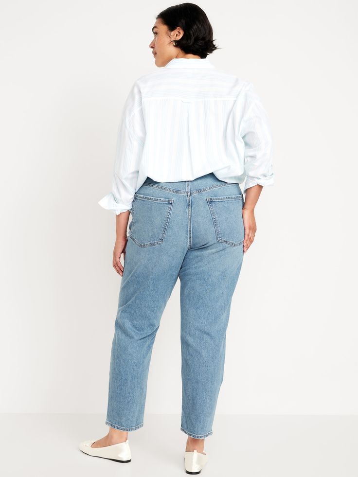 FITS: Snug from hip to thigh, slim straight leg that tapers at ankle.  SITS: Right at your belly button.  THE FEEL: A smidge of stretch for that broken-in fit.  THE DEAL: Throwback mom jeans with grunge-era rips at the hem? Obsessed! DO YOUR PART: Made with 11% recycled polyester and 5% recycled cotton.  Less waste in the world ?? BUT WAIT, THERE'S MORE: Clever Secret-Smooth front pockets hold you in for a smoothing effect.  Regular: 28" inseam.  Petite: 27" inseam.  Tall: 31" inseam.  Models ar Straight Ankle Jeans, Back Patch, Ankle Jeans, Petite Size, Belly Button, Recycled Cotton, Mom Jeans, Jeans Size, Straight Leg