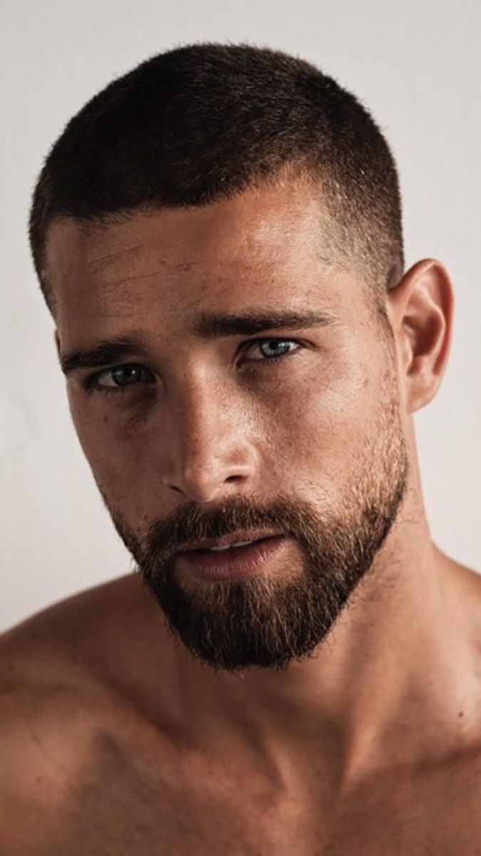 Mens Summer Haircut, Summer Haircut Men, Men Short Hair Fade, Buzz Cut With Beard, Buzz Cut For Men, Very Short Hair Men, Men Fade Haircut Short, Short Hair With Beard, Buzz Cut Hairstyles