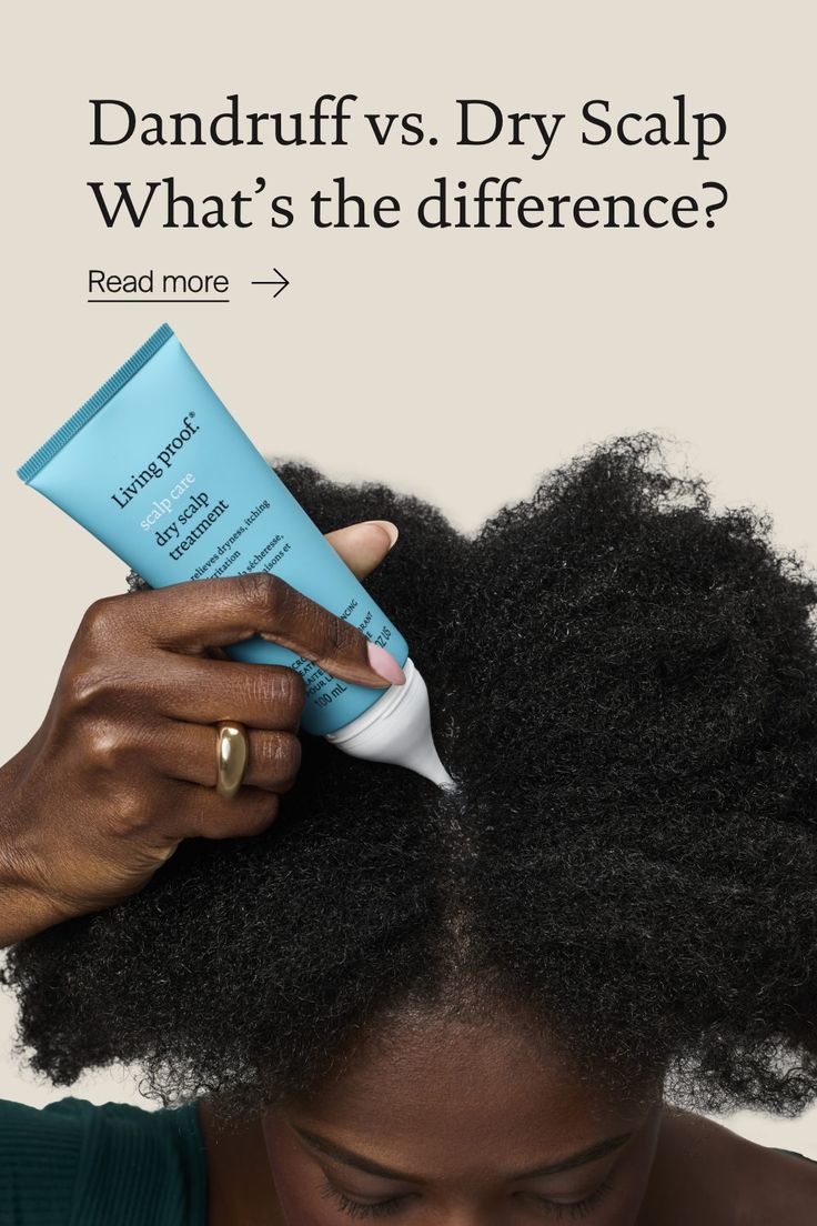 Trying to figure out if you have dandruff or a dry scalp? Our haircare experts help you outline the difference. Tap to learn the telltale signs. #livingproofinc Removing Dandruff From Scalp, Best Shampoo For Dry Scalp, How To Help Dry Scalp, Extreme Dry Scalp Remedies, Dry Flaky Scalp Remedy, Flaky Scalp Remedy, Dry Itchy Scalp Remedy, Dry Scalp Vs Dandruff, Dry Scalp Remedies