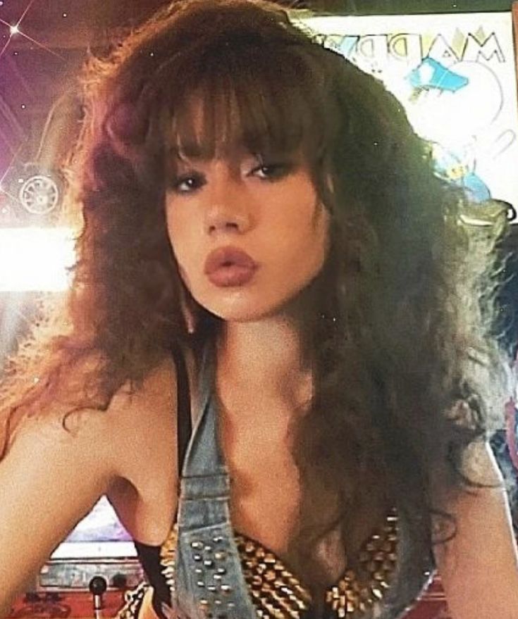 80s Singers Aesthetic, 80s Hairstyles For Women, 80s Teased Hair, 80s Hair Styles 1980s, 80s Glam Hair, 80s Hair With Bangs, 80s Emo Fashion, 80s Rockstar Hair Women, 80s Hair Rock