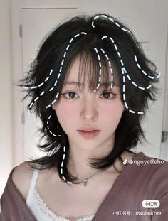 Fesyen Rambut Pendek, Mekap Mata, Bohemian Braids, Hair Inspiration Short, Hair Stylies, Short Hair Haircuts, Hair Reference, Anime Hair, Grunge Hair