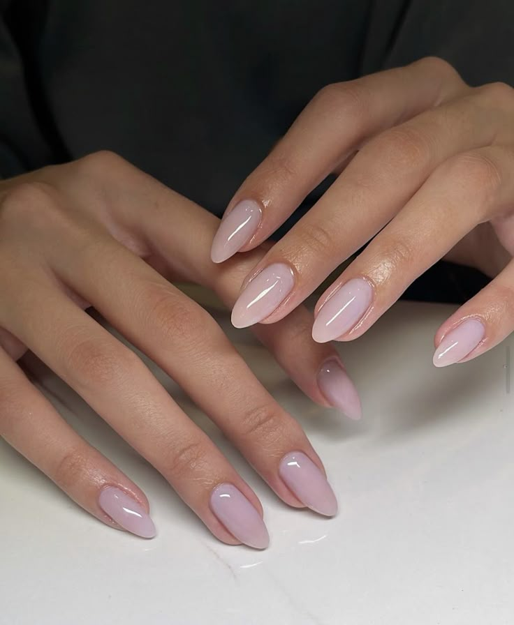 Nails Lavender, Clean Girl Nails, Pale Pink Nails, Girl Nails, Lavender Nails, Soft Nails, Neutral Nails, Clean Nails, Girls Nails