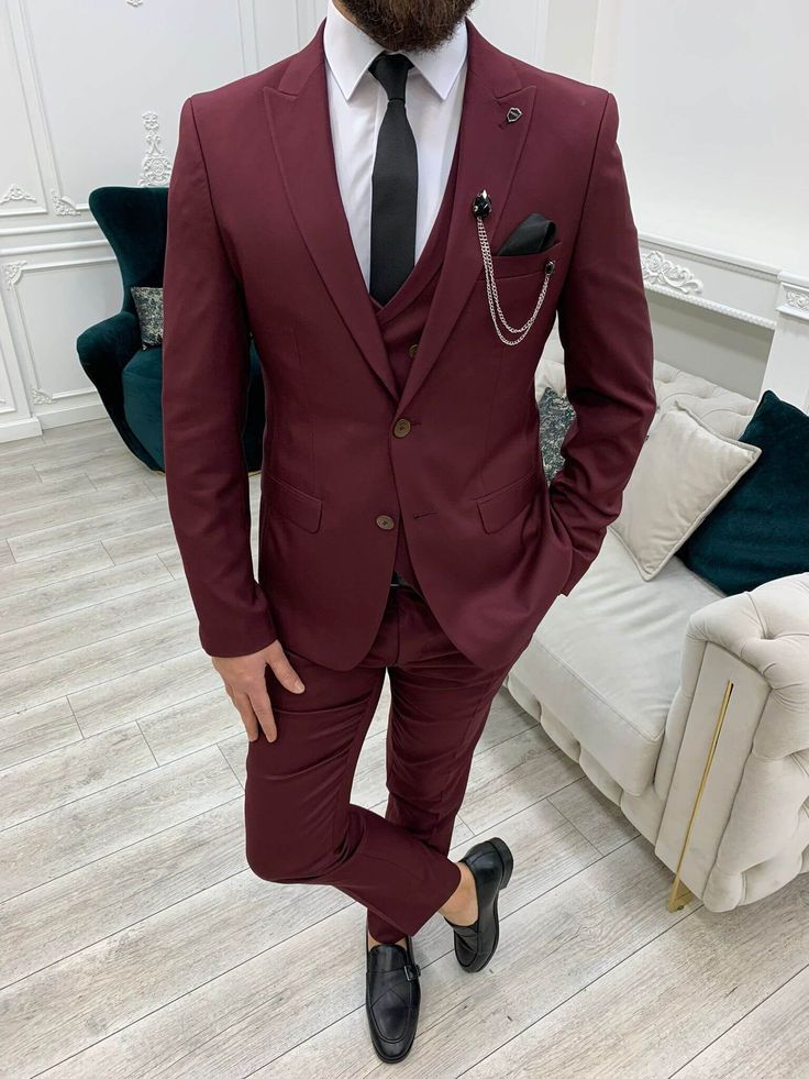 Elevate your fashion and style game to new heights Italian Style Suit, Grey 3 Piece Suit, Red Suits, Vest And Pants, Pocket Vest, Pants Gift, Mens Suit Vest, Suit Material, Lapel Jacket