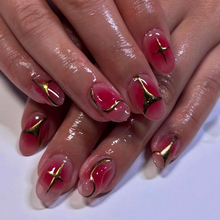 the classic jelly blush gold chrome Nail Art Designs With Chrome, Aura Nails With Gold Chrome, Red Aura Nails With Gold, Jelly Nails With Chrome, Red And Gold Chrome Nails, Aura Nails With Gold, Chrome Effect Nails, Jelly Blush, Gold Chrome Nails