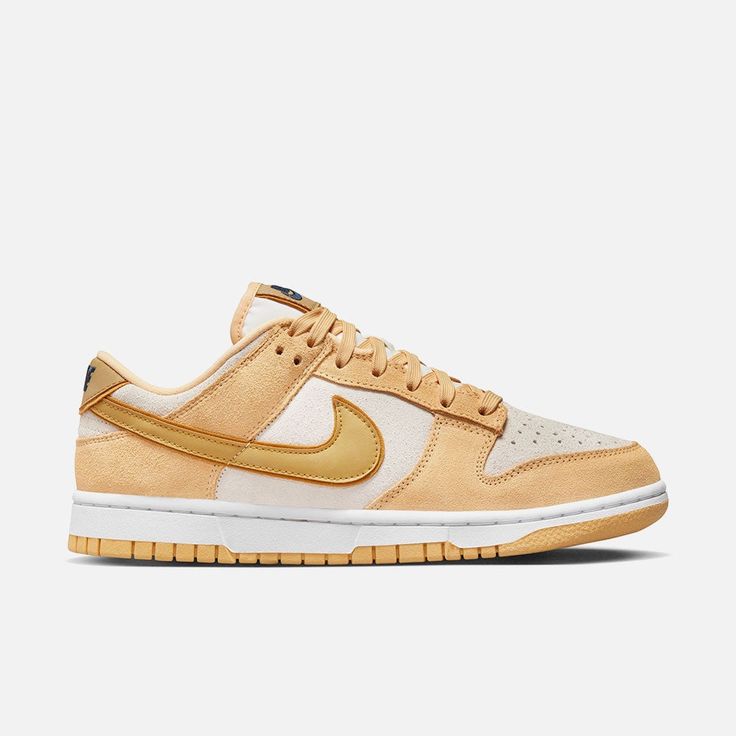 Wardrobe Change, Phil Knight, Gold Sneakers, Nike Brand, Red Nike, Nike Sb Dunks, Vintage Character, Nike Store, Custom Sneakers