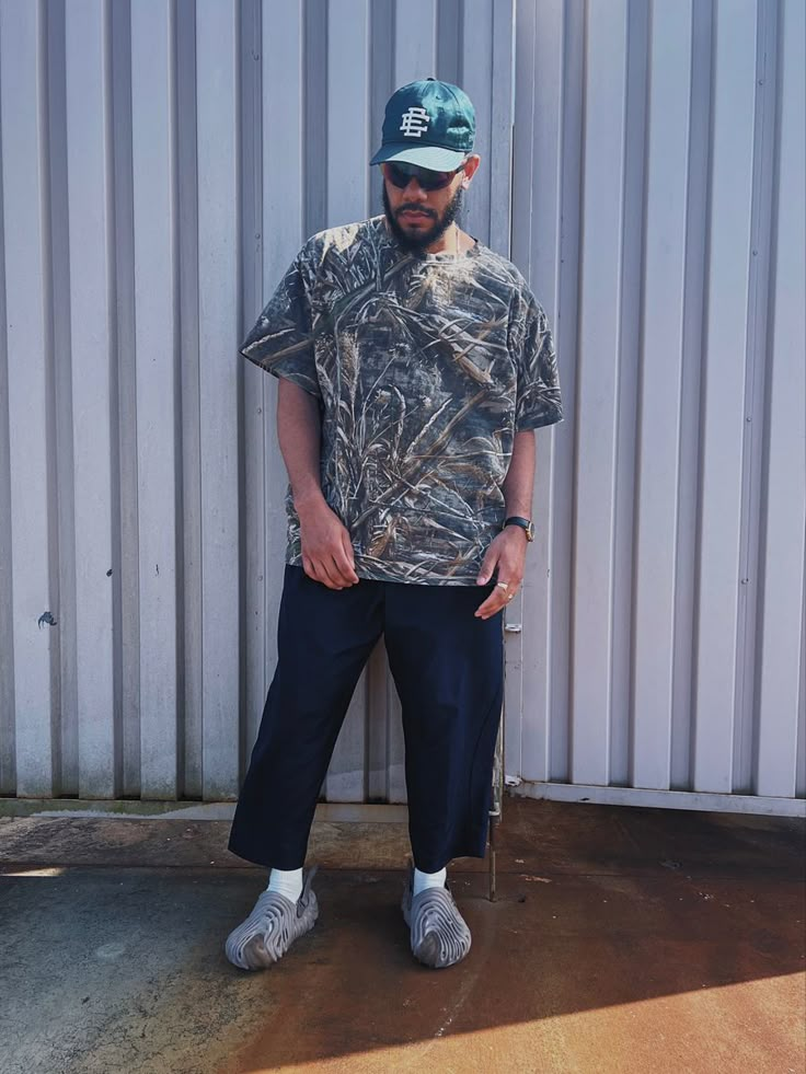 Camouflage Shirt Outfit Men, Pollex Crocs Outfit Men, Crocs Echo Clog Outfit Men, Salehe Bembury Crocs Outfit Men, Pollex Croc, Croc Outfits Men, Crocs Campaign, Camo Crocs Outfit, Camouflage Shirt Outfit