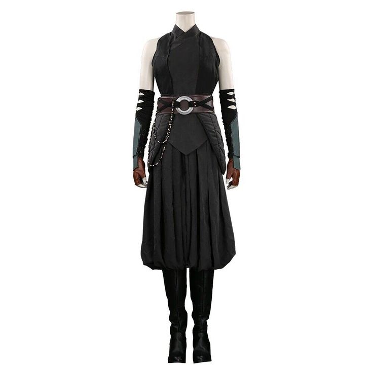 Black Outfits Halloween, Ahsoka Tano Costume, Ahsoka Tano Cosplay, Mandalorian Cosplay, Suit Cosplay, Black Outfits, Ahsoka Tano, The Mandalorian, Halloween Carnival