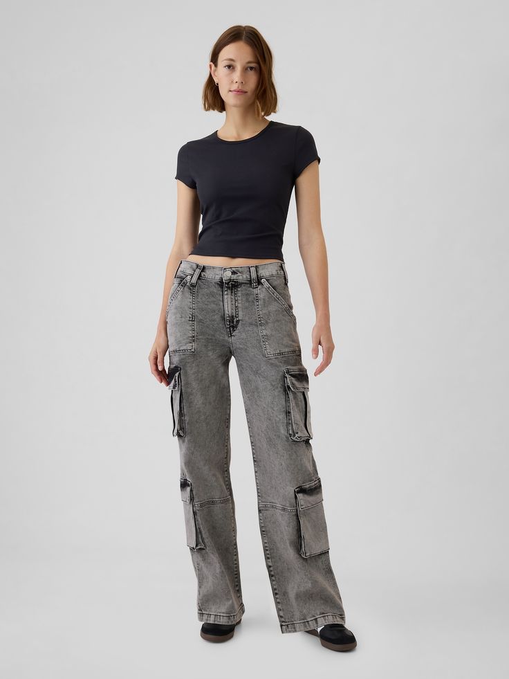 Fit: A full-length loose jean that's fitted on the waist & relaxed all the way down.  Fabric: 94% Cotton, 5% Recycled Cotton, 1% Stretch.  Stretch: Low Stretch Jeans.  Authentic denim with a soft & easy lived-in feel. ​ Rise: Mid Rise Jeans.  Look: A loose jean in a black acid wash.  Details: Zip fly, front slant pockets, back patch pockets, double-cargo pockets at sides.  Responsibly Made: This pair of jeans is part of our water-saving Washwell program.  Compared with conventional wash methods, 90s Black Wide Leg Cargo Jeans, High Rise 90s Style Cotton Cargo Jeans, 90s High Rise Cotton Cargo Jeans, 90s High-rise Cotton Cargo Jeans, 90s Style High-rise Cargo Jeans With Pockets, 90s High Rise Cargo Jeans, 90s Style Mid-rise Cargo Jeans For Streetwear, 90s High-rise Cargo Jeans, 90s Style High-rise Cargo Jeans