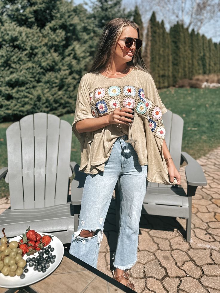 Solid tunic top featuring floral knit with half sleeves and a round neckline. Non-Sheer Brand: Savanna Jane Fabric: SELF-65% COTTON 35% POLYESTER CONTRAST- 100% ACRYLIC Runs true to size model shown in a small/med -very oversized fit stock photo included to help show true coloring Oversized Knit Top With Short Sleeves For Fall, Oversized Short Sleeve Knit Top For Fall, Spring Vacation Knit Top With Short Sleeves, Casual Crochet Top With Short Sleeves, Oversized Short Sleeve Knit Top For Summer, Summer Vacation Knit Top With Short Sleeves, Casual Crochet Top With Crew Neck For Vacation, Bohemian Short Sleeve Knit Top For Spring, Casual Knit Top For Brunch