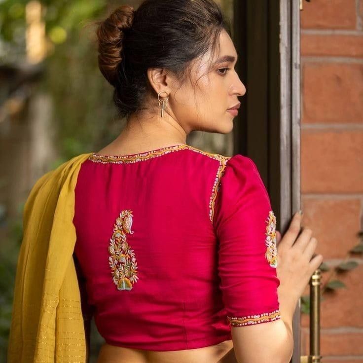 Pattu Saree Simple Blouse Designs, Brocade Blouse Designs, Blouse Designs High Neck, Latest Bridal Blouse Designs, Cotton Blouse Design, Blouse Designs Catalogue, Saree Blouse Neck Designs, New Saree Blouse Designs, Latest Model Blouse Designs