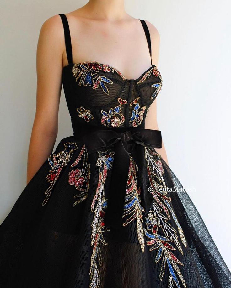 Fairy Blooms & Leaves Gown – Teuta Matoshi فستان زهري, Couture Dior, Detailed Black Dress, Teuta Matoshi, Net Dress, فستان سهرة, Fairytale Dress, Grad Dresses, Mode Vintage