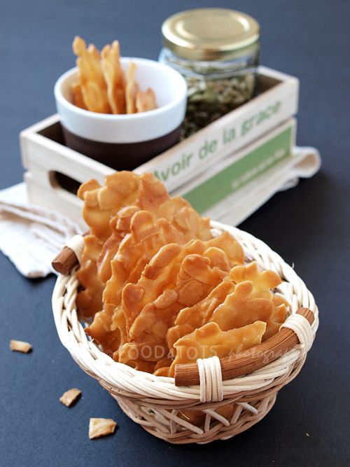 some kind of food in a basket on a table