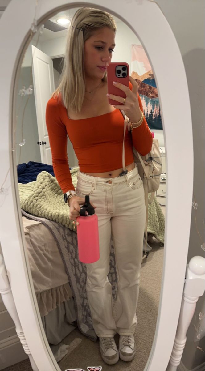 Burnt Orange Long Sleeve Shirt Outfit, Burnt Orange Shirt Outfit, Burnt Orange Top Outfit, Orange Long Sleeve Outfit, Long Sleeve Cropped Top Outfits, Orange Top Outfit, Orange Shirt Outfit, Long Sleeve Shirt Outfits, Crop Top Outfit