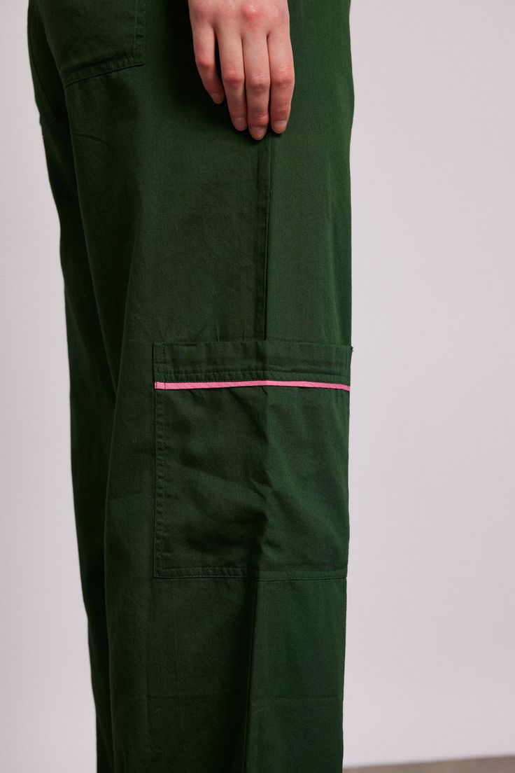 Utility meets femininity in our new Harrison trouser. Cargo and patch pockets nod to workwear trends, perfectly juxtaposed with neon pink detailing. •Pull-on trouser •Elasticated waist •Faux fly •Side cargo pockets •Back patch pockets •Straight fit •Select your normal size •100% organic cotton •Designed in London MODEL INFO: Model is 5'9.5 and is wearing a UK 8. London Models, Crochet Bows, Homewares Shop, Skirt Co Ord, Red Gingham, Pink Gingham, Laptop Covers, Pocket Bag, Back Patch