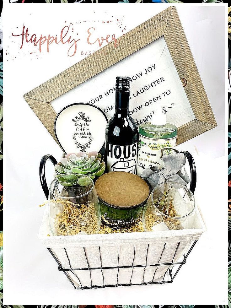 Gardening Christmas Gift Basket - With latest great products unleashing everyday, visit to discover what you have been looking for. DO IT NOW! Wine Glass Gift Basket, Wood Decor Signs, Realtor Client Gifts, Wine Themed Gifts, Coffee Basket, Welcome Basket, Wine Country Gift Baskets, Housewarming Gift Baskets, Bridal Shower Wine