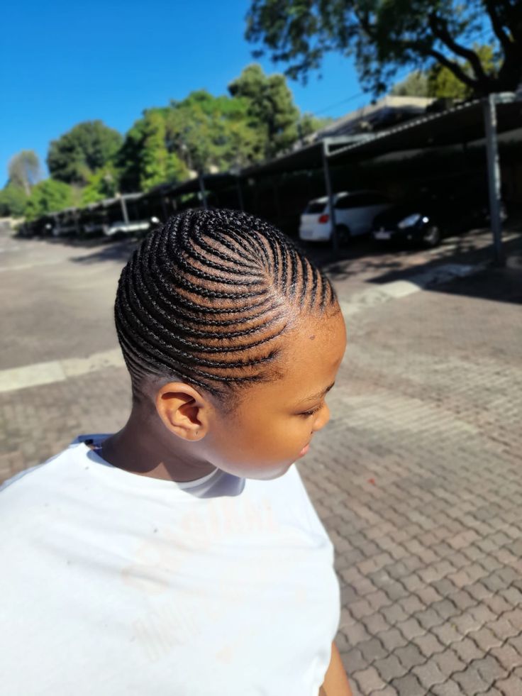 Essence Hairstyles For Black Women, Stylish Cornrows For Natural Hair, Moropotso Hairstyles, Wig Lines Cornrows, Small Lines Hairstyle For Black Kids, Essence Hairstyles African, Lines Hairstyles African Natural Hair, Natural Hair Lines Styles, Natural Plait Hairstyles For Black Women