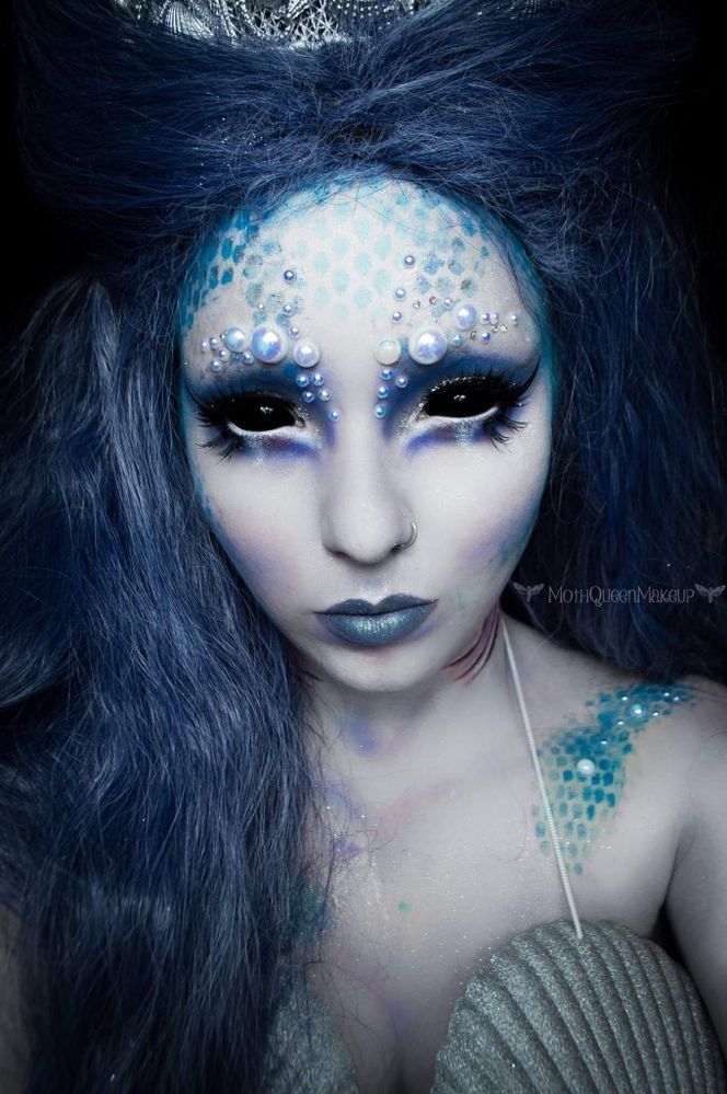 Alien Make-up, Scary Mermaid, Carnaval Make-up, Mermaid Makeup Halloween, Fantasy Make-up, Halloweenský Makeup, Halloween Make-up Looks, Alien Makeup, Dark Mermaid