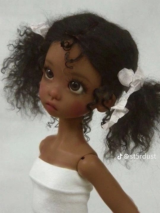 Kaye Wiggs, Doll Aesthetic, My Black, Black Art Pictures, Black Doll, Tan Skin, Pretty Dolls, Funky Art, Macau