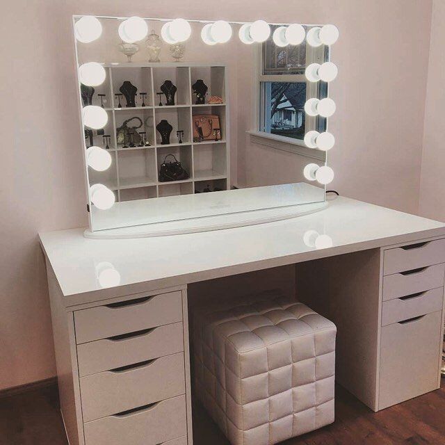 Ikea Table Tops, Vanity With Lights, Ikea Vanity, Rangement Makeup, Diy Vanity Mirror, Ikea Alex Drawers, Ikea Table, Ikea Alex, Lighted Mirror