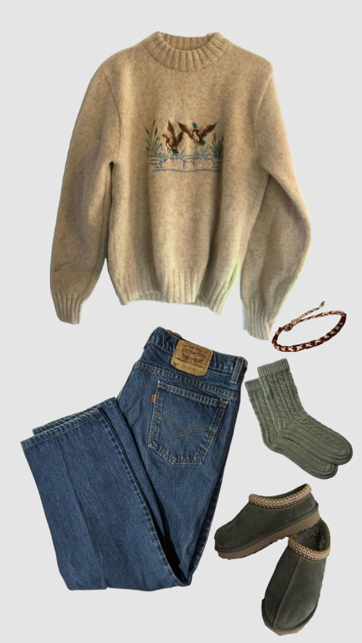 Vintage Blue Jeans Outfit, Winter Outfits Earth Tones, Fall Fashion Granola, Casual Outfits For School Winter, Maine Fashion Fall, Fall Vibe Outfits, Fall Outfits Southern, Winter Outfits Thrift, Cold Cozy Outfit