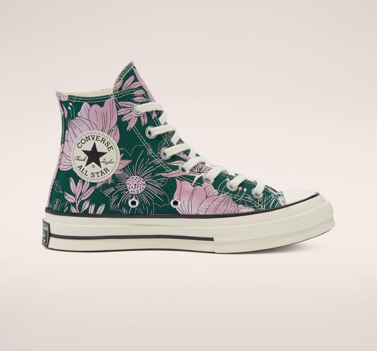 Converse Floral, Floral Converse, Mode Converse, Cute Converse Shoes, Converse Vintage, Shoe Converse, Cute Converse, Womens High Top Shoes, Grandma Fashion