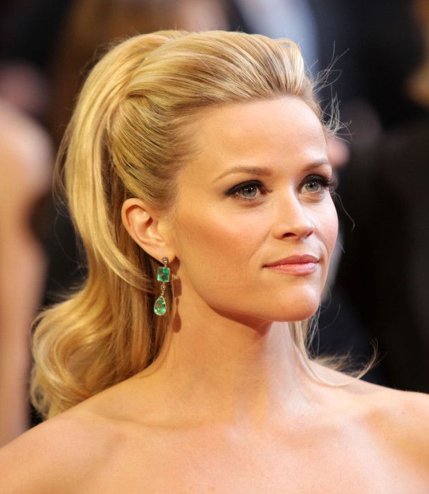 #ReeseWitherspoon #Oscars #redcarpet #ponytail #blonde #hair #hairstyle #haircrush #hairinspo #elegant #celebrity #beauty #style #glam #glamsquad Reese Witherspoon Hair, Fancy Ponytail, Oscar Hairstyles, Red Carpet Hair, Penteado Cabelo Curto, Long Blonde, High Ponytails, Reese Witherspoon, Long Blonde Hair