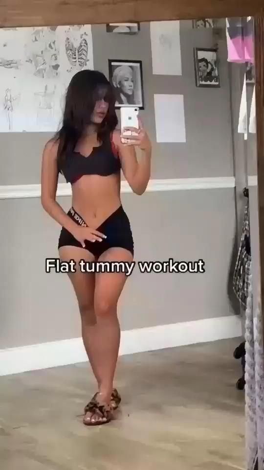 #HowToLoseWeightQuicklyInAWeek Belly Fat Workout For Women, Womens Fitness Motivation, Losing Weight After 40, Fat Loss Journey, Summer Body Workout Plan, Flat Tummy Workout, Lose Stomach, Lost 50 Pounds, Dream Physique