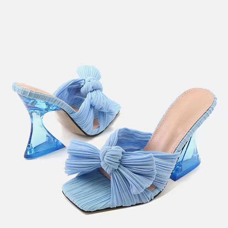 New Butterfly-Knot Blue Women's Strange Style Transparent High Heels Slippers Gladiator Sandals Square Toe Shoes Female Shoes Type: Slides Applicable Place: Outside Upper Material: Silk Heel Height: Super High (8cm-up) Origin: Mainland China CN: Guangdong Season: Summer Heel Type: Strange Style Item Type: Slippers Model Number: 3256804018636422 Fashion Element: Butterfly-knot Department Name: Adult Outsole Material: Rubber With Platforms: Yes Platform Height: 0-3cm Style: Novelty Insole Material: PU Pattern Type: Solid Fit: Fits true to size, take your normal size Lining Material: PU sandalias mujer : slippers women High heels slippers Welcome to my shopsize 36=US size 5 = feet lenght 23CMsize 37=US size 6 = feet lenght 23.5CMsize 38=US size 7 = feet lenght 24CMsize 39=US size 8 = feet len Female Shoes Heels, Silk Dress Shoes, Casual Summer Slippers, Satin Sandals, Square Toe Shoes, Female Shoes, High Heel Slippers, Summer Heels, Blue Feather