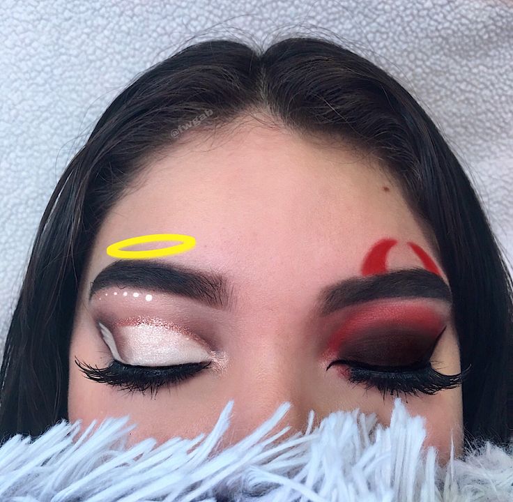 Angel x Demon makeup inspired 💖 Half Angel Half Demon Makeup, Angel Halloween Makeup Easy, Half Devil Half Angel Costume, Devils Couple Costume, Angel X Demon, Angel Y Diablo, Demon Makeup, Devil Makeup, Makeup History