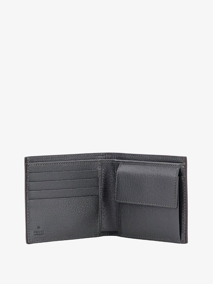 Four compartments for credit cards. Two compartments for banknotes. Coin pocket with snap button. made in Italy. GG supreme fabric/leather. Width : 4,33in. Height : 3,74in. Depth : 0,98in. Size Range : ONESIZE: in Size Type: INTSKU: 597609UULBN#1244 Our Products Are 100% Genuine. In All Cases We Stand By The Authenticity Of Every Product Sold On Our Site.