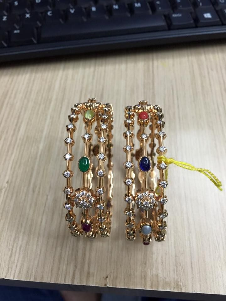 Navaratna Bangles, Bridal Diamond Necklace, Diamond Bracelet Design, Antique Gold Jewelry Indian, Gold Bangle Set, Diamond Earrings Design, Pretty Jewelry Necklaces, Bridal Jewellery Design, Gold Jewelry Simple Necklace