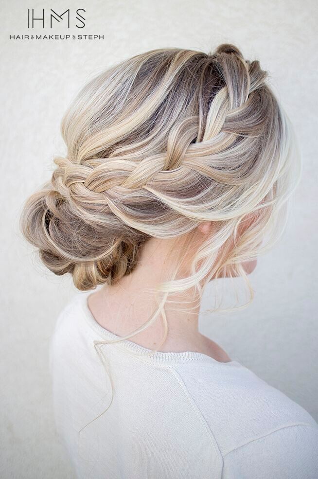 awesome 22 wunderschöne Hochsteckfrisur Frisuren Geflochtene Messy Wedding Hair, Romantic Wedding Hair, Braided Hairstyles Updo, Penteado Cabelo Curto, Wedding Hairstyles Updo, Wedding Updo, Braided Updo, Wedding Hair And Makeup, 인물 사진