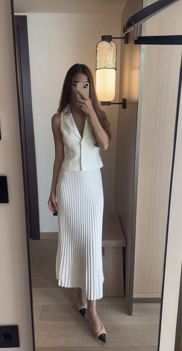 Elegantes Party Outfit, Chique Outfit, Elegant Outfit Classy, Trendy Outfit, Looks Chic, Feminine Outfit, Work Outfits Women, 가을 패션, Professional Outfits