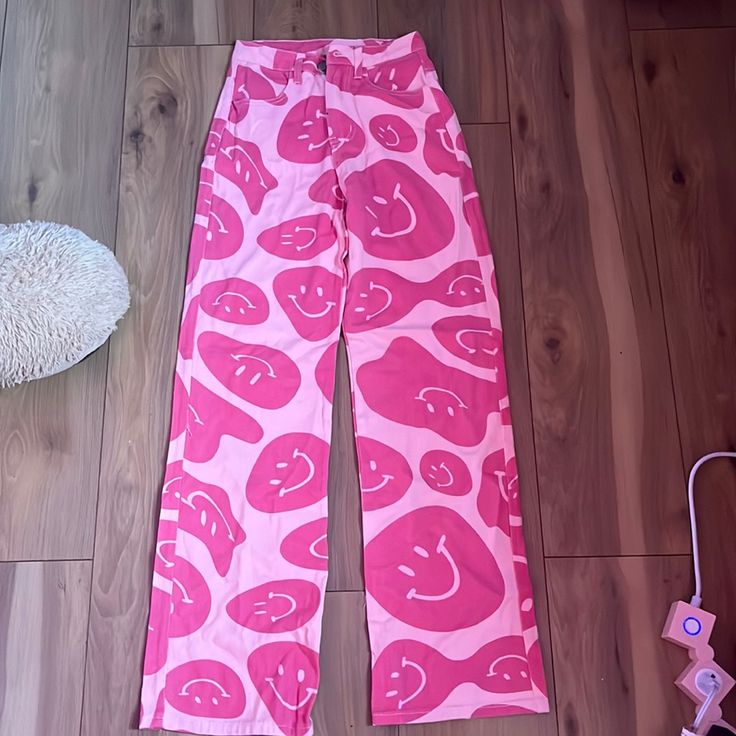 Size Xs Pink Smiley Face Pants From A Boutique Perfect Condition Never Worn Y2k Cotton Cargo Pants, Y2k Pink Wide Leg Pants, Pink Y2k Style Wide Leg Pants, Pink Wide Leg Y2k Pants, Y2k Pink Straight Leg Bottoms, Y2k Pink Wide Leg Bottoms, Pink Wide Leg Y2k Bottoms, Y2k Style Straight Bottoms For Spring, Y2k Straight Pants For Spring