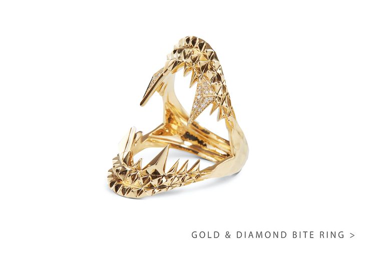 Diamond Fangs, Gold Fangs, Vampire Ring, Shark Ring, Vampire Bite, Snake Ring Gold, Ceremony Outfit, Vampire Bites, Award Winning Jewelry