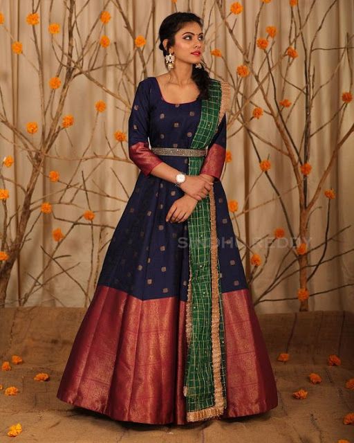 Dress made out of saree Gown Anarkali, डिजाइनर कपड़े, Gown Green, Kalamkari Dresses, Ikkat Dresses, Gown Party Wear, Long Gown Design, Churidar Designs, Lehnga Dress