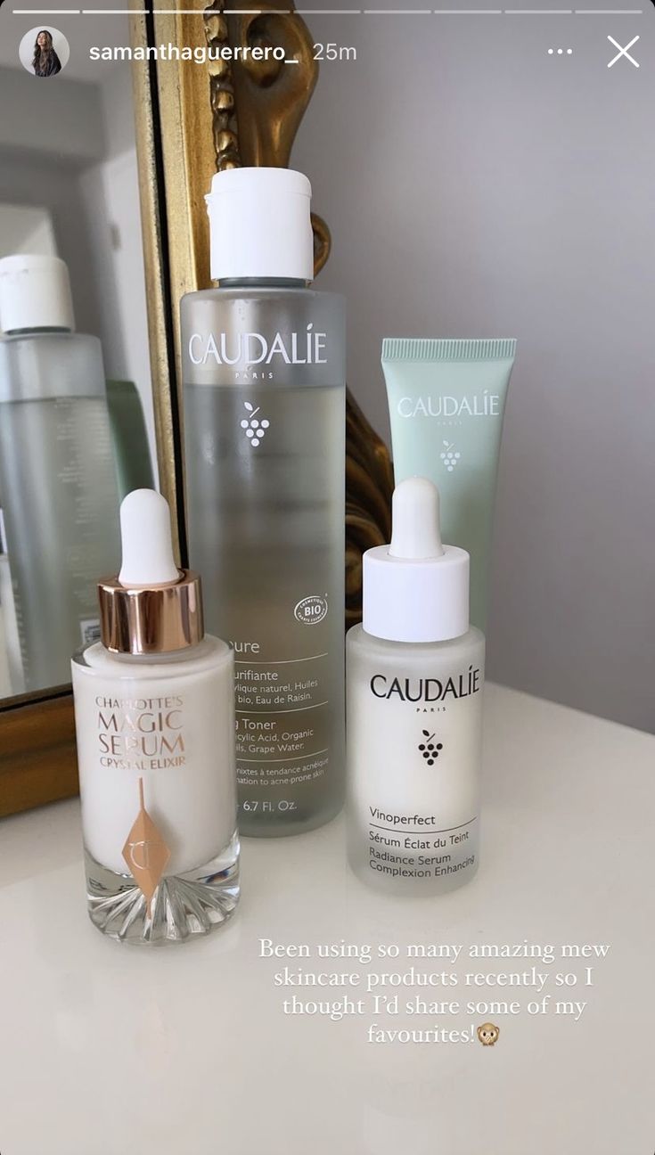 Glowy Skin Products, Skincare Clear Skin, Haut Routine, Skin Care Aesthetic, Aesthetic Skincare, Basic Skin Care Routine, Shower Skin Care, Care Aesthetic, Pretty Skin Care