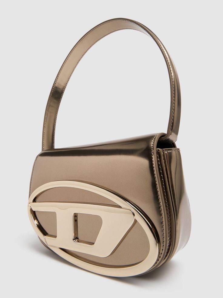 Height: 13.5cm Width: 20.5cm Depth: 6.5cm. Detachable, adjustable strap. Single top handle. Front flap with magnetic closure. Internal embossed logo detail. Three internal compartments. One internal pocket. Lined Formal Top Handle Shoulder Bag With Logo Hardware, Modern Handheld Bags With Branded Hardware, Gold Shoulder Bag With Logo Hardware For Evening, Evening Bags With Logo Hardware And Double Handle, Designer Bag With Silver-tone Hardware And Round Handle, Formal Satchel Shoulder Bag With Logo Hardware, Evening Gold Bags With Logo Hardware, Gold Evening Bags With Logo Hardware, Gold Rectangular Bag With Logo Hardware