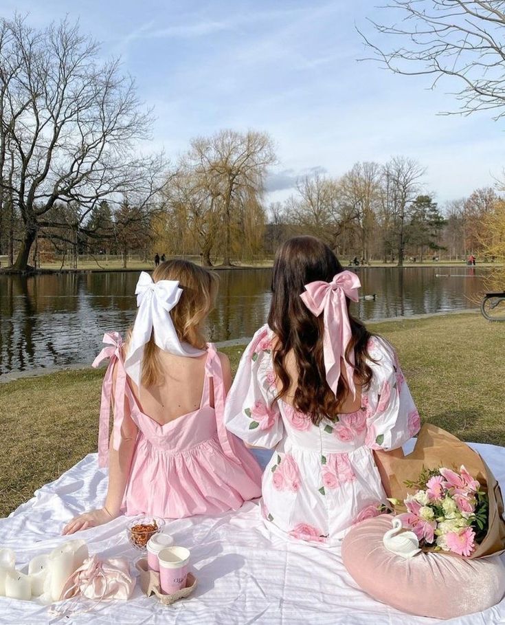 Picnic Photo Shoot, Picnic Pictures, Picnic Inspiration, Party Photoshoot, Picnic Birthday, Picnic Dress, Princess Aesthetic, Picnic Party, Summer Picnic