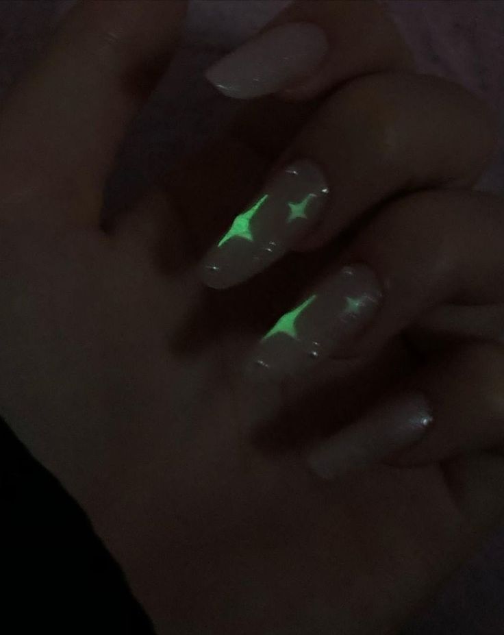 Twinkle Star Nails, Stars Dress, Gel Overlay, Anime Nails, Dark Star, Twinkle Star, Star Nails, Under The Stars, Nails Ideas