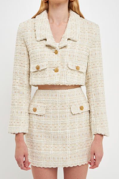 Premium Cropped Tweed Jacket Beige Cropped Formal Outerwear, Beige Cropped Outerwear For Formal Occasions, Formal Beige Cropped Outerwear, Chic Cream Tweed Blazer, Fitted Cream Tweed Outerwear, Chic Fitted Tweed Cropped Jacket, Chic Fitted Cream Tweed Jacket, Chanel Tweed Jacket Outfit, Womens Tweed Jacket