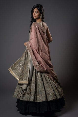 Pink and grey ombre sleeveless scoop neckline anarkali crafted in chanderi silk with spring blossom print and hand embroidery detail. Paired with a churidar and blossom border embroidered dupatta. - Aza Fashions Gray Anarkali Dupatta, Embroidered Anarkali, Women Kurta, Rohit Bal, Grey Ombre, Blossom Print, Pink Spring, Spring Blossom, Fashion App